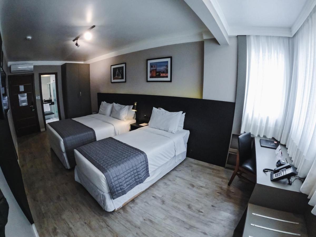 Santa Hotel Balneario Camboriu